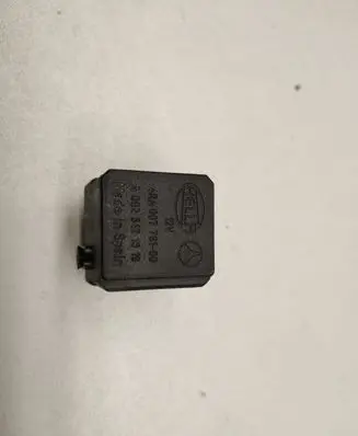 Mercedes-Benz CLS C219 Other relay A0025421319