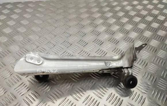 Mercedes-Benz GLK (X204) Air filter cleaner box bracket assembly A6420901141
