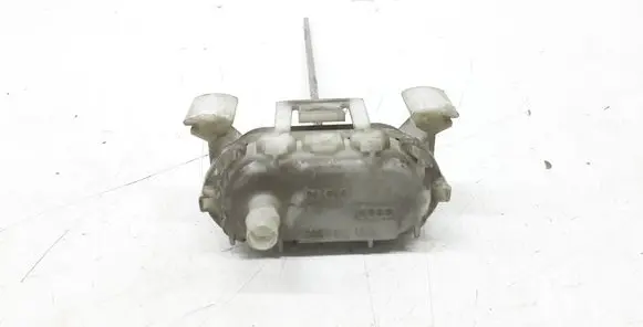 Fuel tank cap lock motor