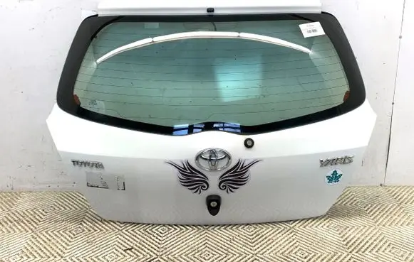 Toyota Yaris Tailgate/trunk/boot lid 