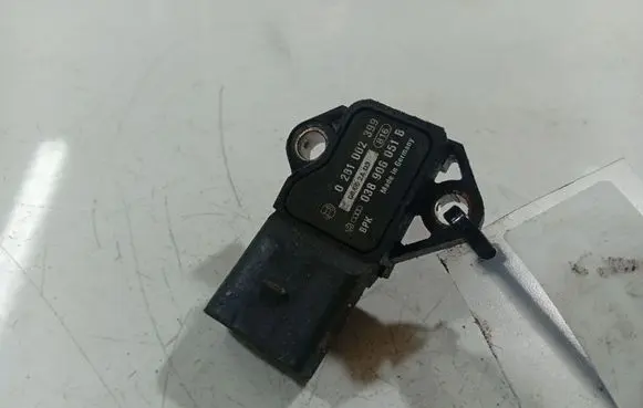 Skoda Octavia Mk2 (1Z) Air pressure sensor 0281002399
