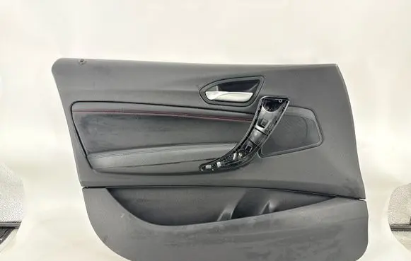 BMW 1 F20 F21 Front door card panel trim 7240403