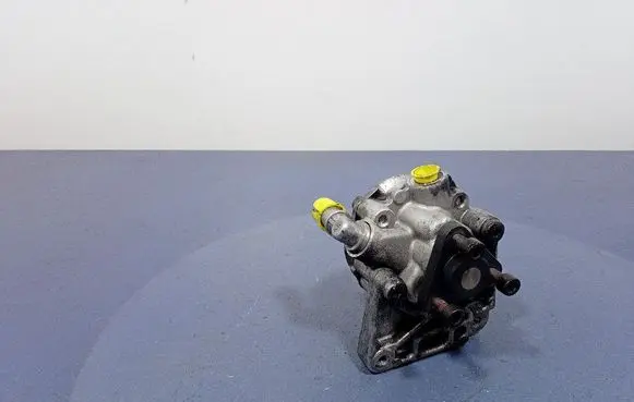 BMW X3 E83 Power steering pump 