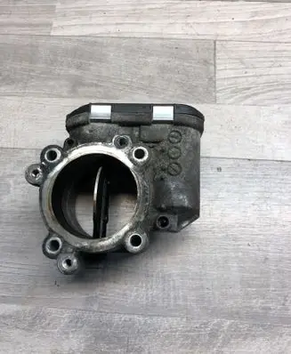 Mercedes-Benz E W212 Throttle valve A6420900270 0281002894