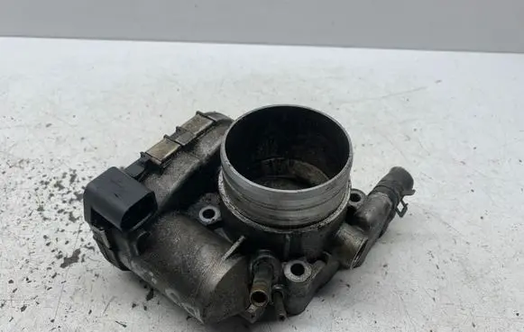 Volkswagen PASSAT B5 Throttle valve 06B133062E 0280750080 97012