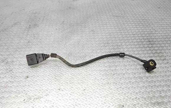 Ford Galaxy Crankshaft position sensor 9805940