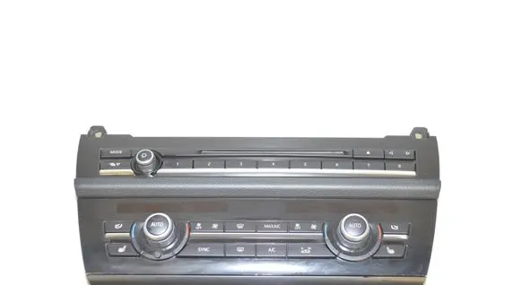 BMW 5 F10 F11 Climate control unit 6805770 61319328425 9328425
