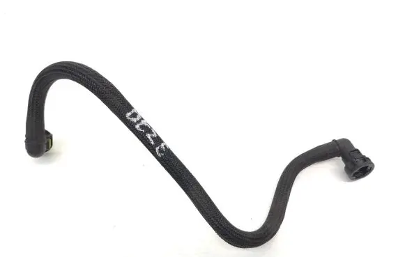 Gearbox oil cooler pipe/hose