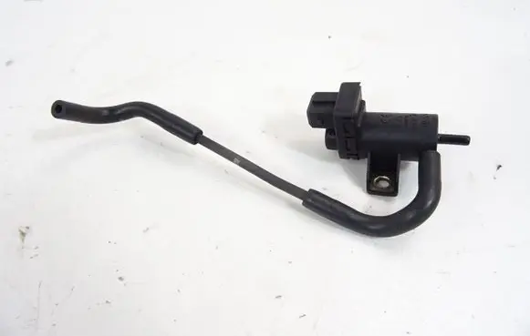 Mazda 6 Vacuum valve 8200762162