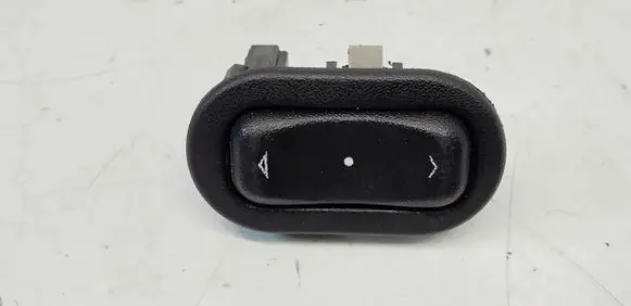 Opel Zafira A Electric window control switch 90561388 13363100