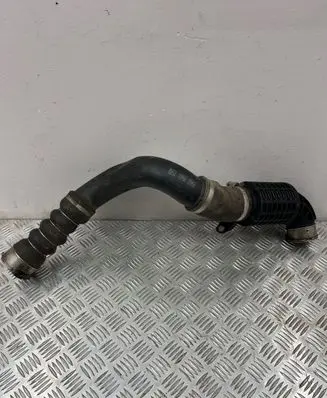 BMW 2 F46 Intercooler hose/pipe 8576282 PA66GF20