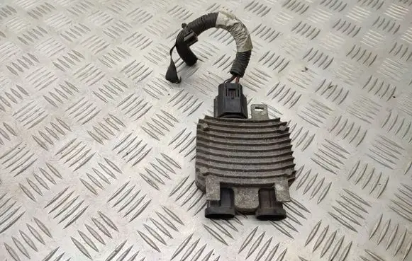 Ford Mondeo MK IV Coolant fan relay 940004107