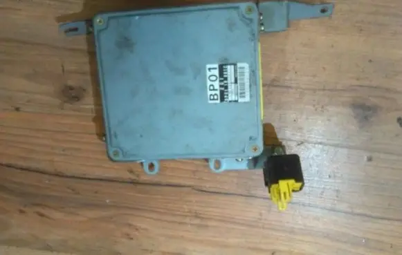 Mazda 323 Engine control unit/module 0797002364 079700-2364