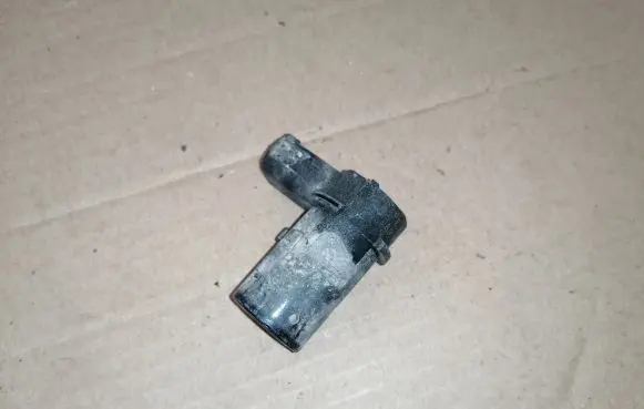 BMW 5 E60 E61 Parking PDC sensor 6989070
