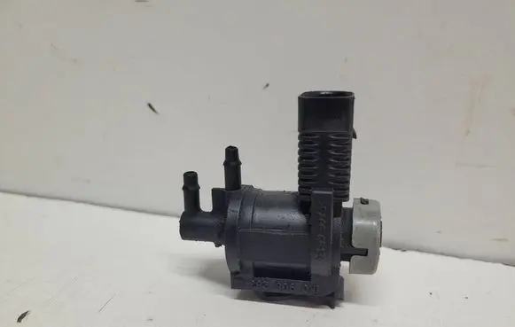 Audi A4 S4 B8 8K Turbo solenoid valve 1K0906283