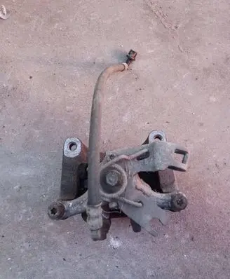 Opel Astra K Rear brake caliper