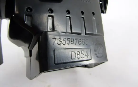 Fiat Panda III Dash center air vent grill 735597683