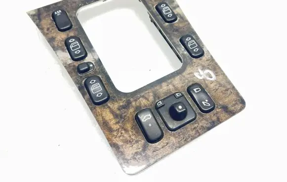 Mercedes-Benz E W210 Electric window control switch 2108208410