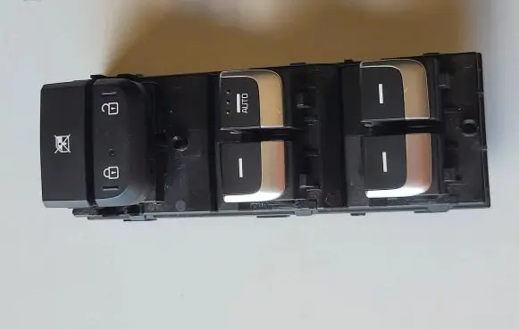 KIA Sportage Electric window control switch 93570F1500 19080T0000032 PM50
