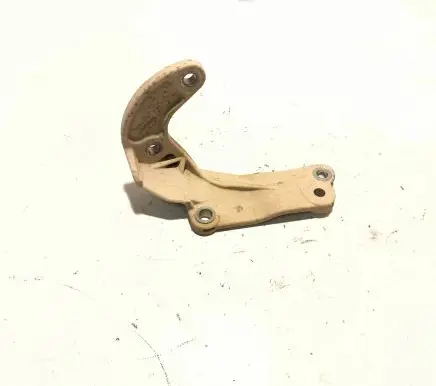 Dacia Duster II Gearbox mounting bracket 339302057R