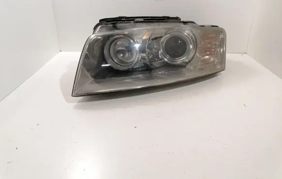 Audi A8 S8 D3 4E Headlight/headlamp