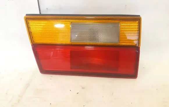 Volkswagen PASSAT B2 Tailgate rear/tail lights 321945107A