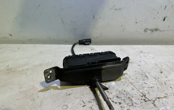 Volvo S80 Headlight wiper blade 0390206217