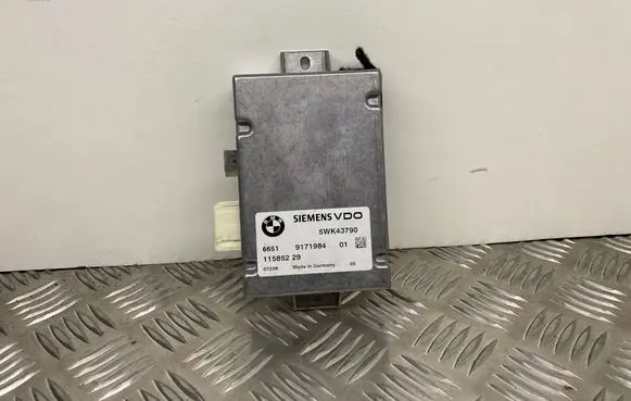 BMW 6 E63 E64 Camera control unit module 9171984