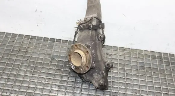 BMW 7 F01 F02 F03 F04 Front wheel hub