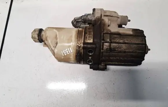 Opel Astra H Power steering pump 13192897
