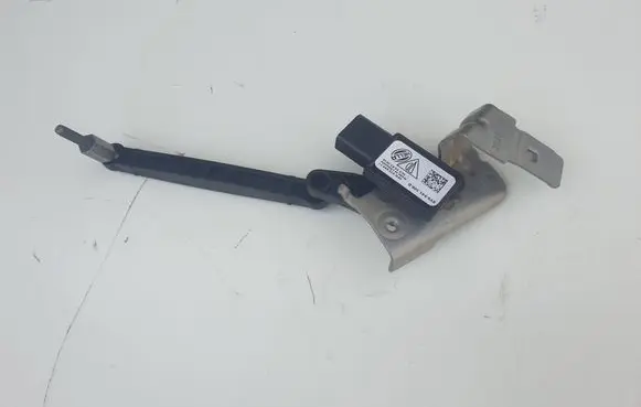 Porsche Cayenne (9Y0 9Y3) Headlight/headlamp level sensor 9Y0941309D HLV24022024 6PM01269977