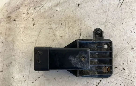 Coolant fan relay