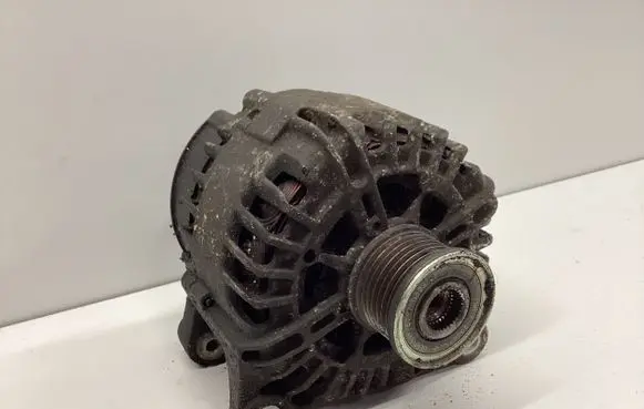 Renault Scenic II - Grand scenic II Generator/alternator 8200525891