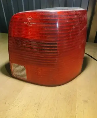 Volkswagen PASSAT B5 Rear/tail lights 3B9945112G