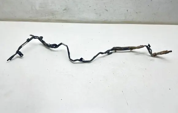 Volkswagen Transporter - Caravelle T6 Engine coolant pipe/hose 7E0121065BR 7E0121065BA