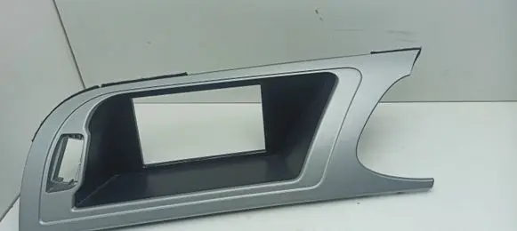 Audi A4 S4 B8 8K Radio/GPS head unit trim 8K2857185