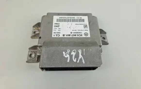 Volkswagen PASSAT B5.5 Hand brake control module 3C0907801B