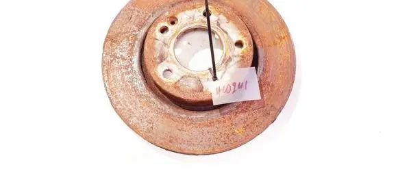 Hyundai i30 Front brake disc ventiliuojamas