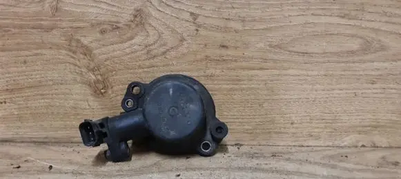 Volvo XC90 Camshaft position sensor 30650664