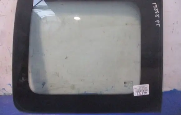 Opel Combo C Rear side window