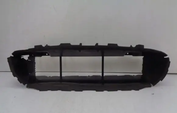 Ford Puma Intercooler air channel guide L1TB8312A