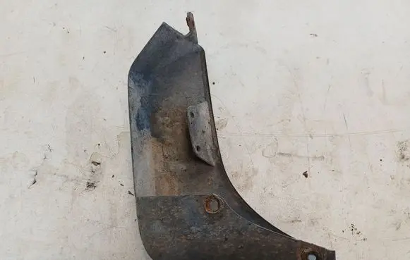 Suzuki Swift I Front mudguard 