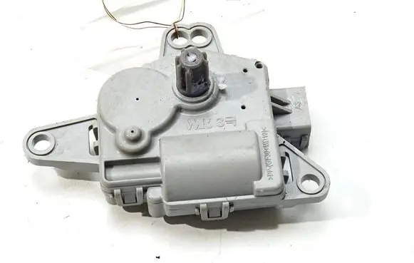 Hyundai i30 Air flap motor/actuator EA1F0EDFAA02