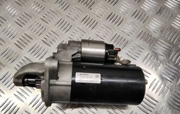 BMW 5 E60 E61 Starter motor 97480135 1986S00764
