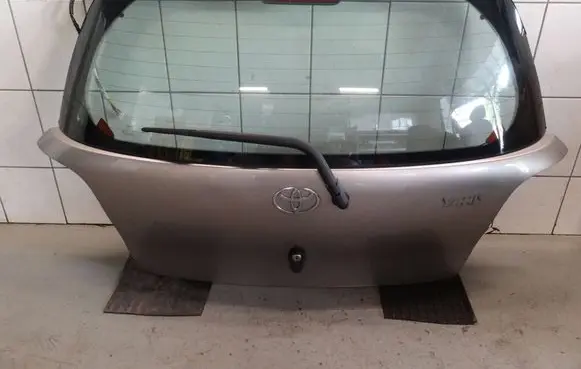 Toyota Yaris Truck tailgate 