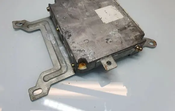 Mazda 626 Engine control unit/module