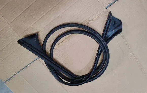 Mercedes-Benz CLA C117 X117 W117 Roof trim bar molding cover 11767301