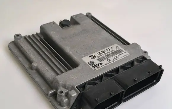 Volkswagen Golf V Engine control unit/module 03G906016LF 0281014069 03G906016DR