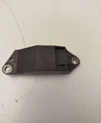 Mercedes-Benz CLS C219 Airbag deployment crash/impact sensor 00402623A1 A0018209326