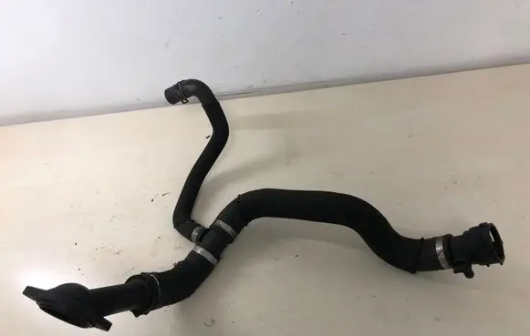 Audi A6 S6 C6 4F Engine coolant pipe/hose 06B121121L